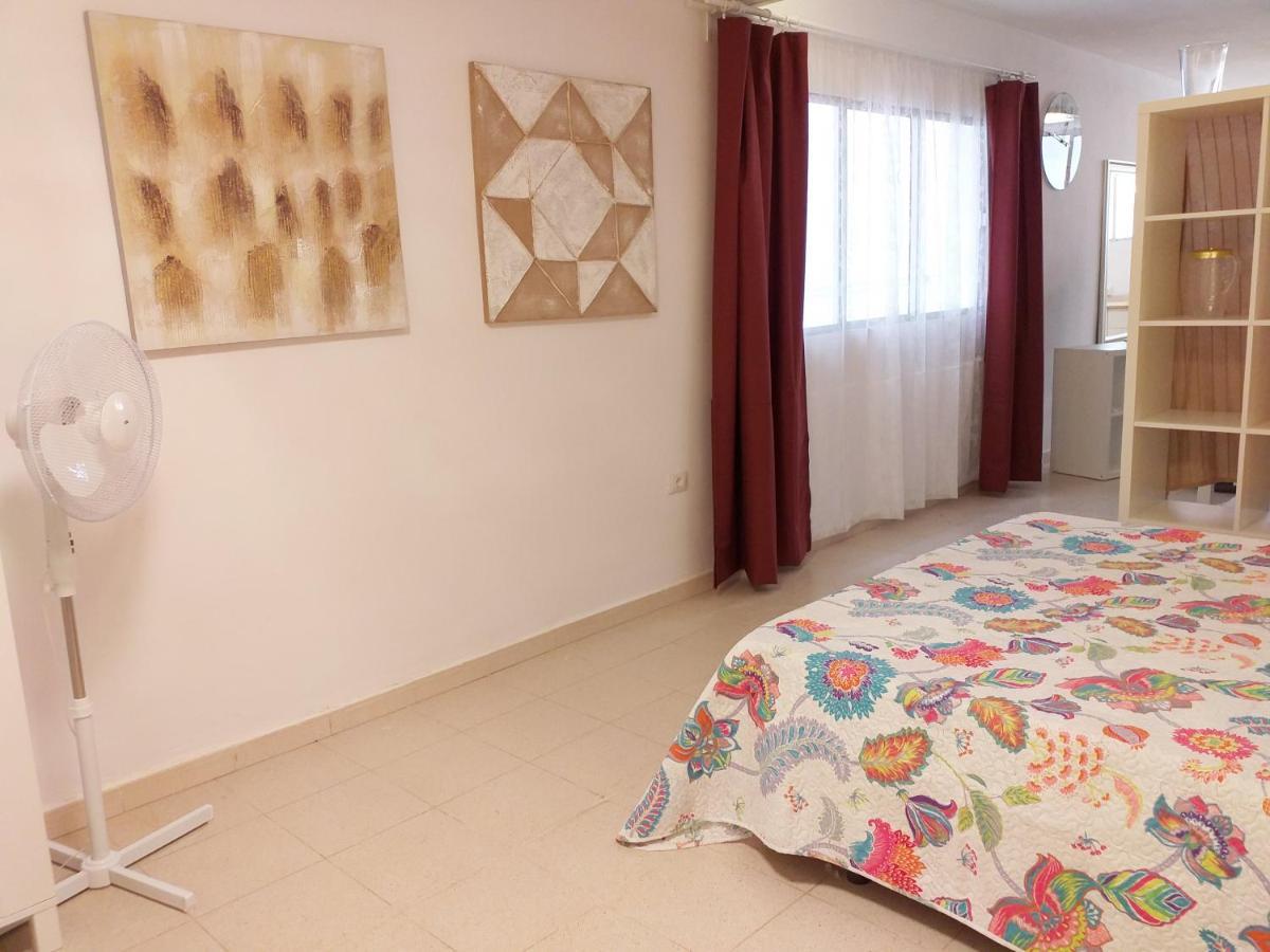 Appartamento Apartamento TRISTANA Vecindario  Esterno foto